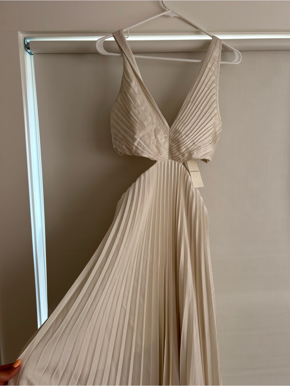Abercrombie & Fitch Cream Pleated Backless Maxi Dress